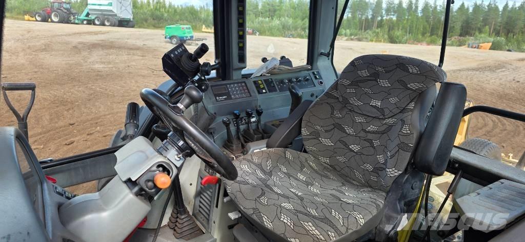 Valtra 8950 Hitec Traktorit