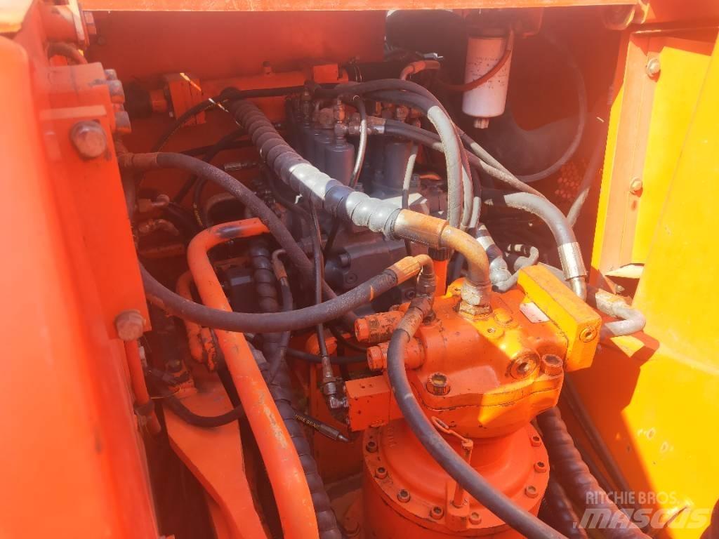 Doosan DH220LC-7 Telakaivukoneet