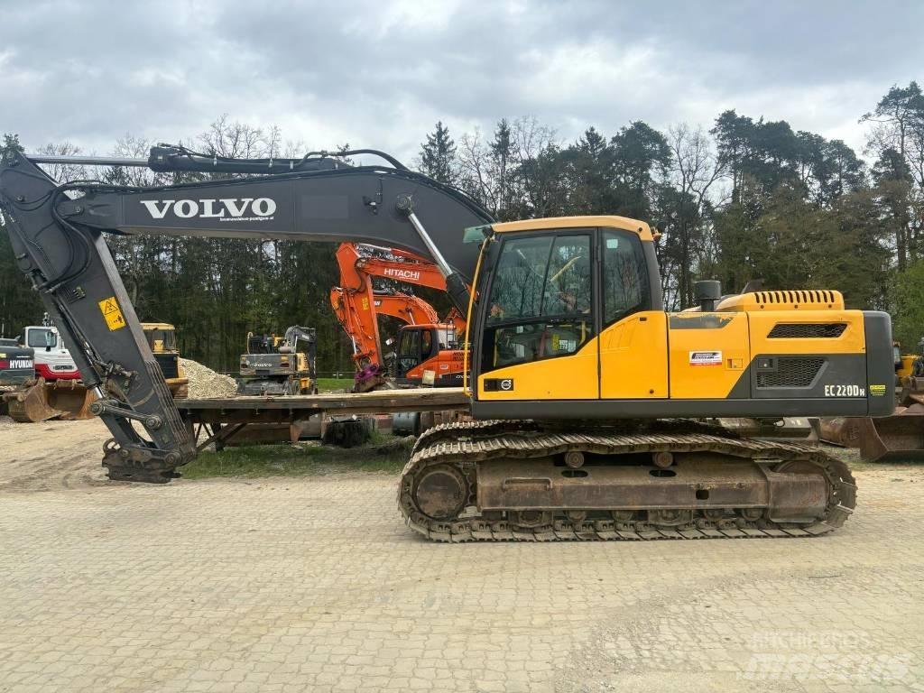 Volvo EC 220 D Telakaivukoneet