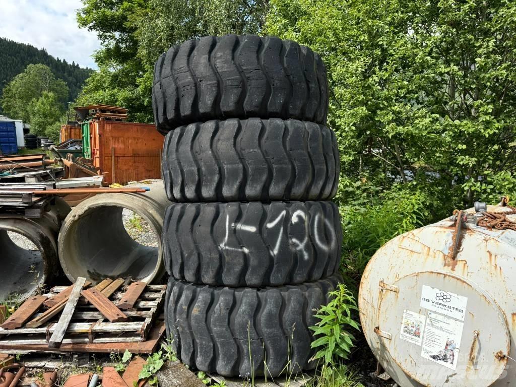 Goodyear 23,5R25 Renkaat ja vanteet