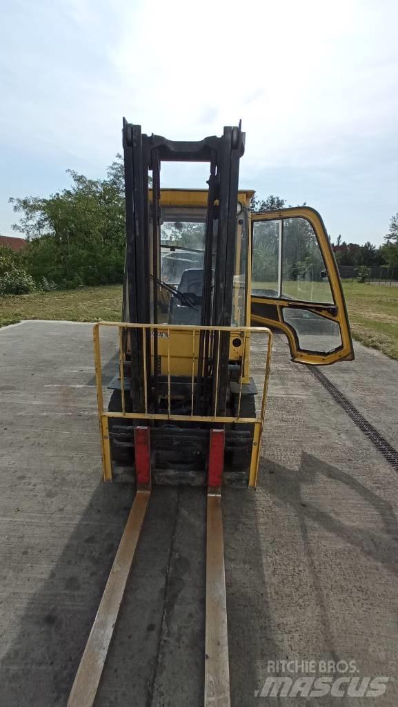 Hyster H 2.5 XT Nestekaasutrukit