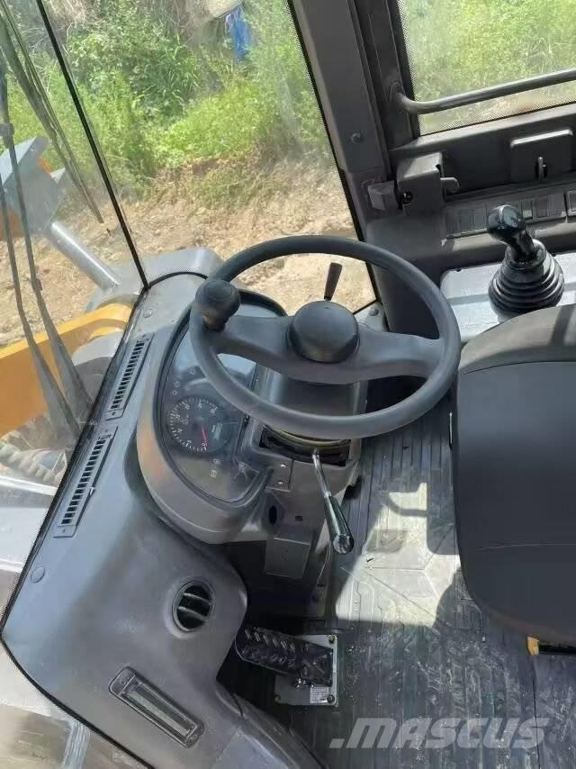 SDLG LG 956L Pyöräkuormaajat