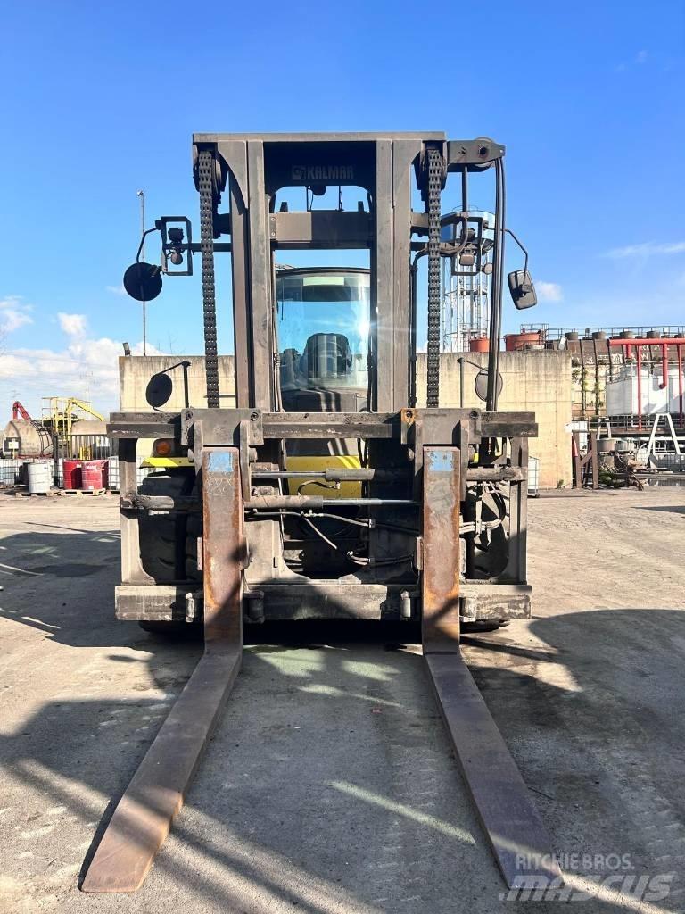 Kalmar DCG 250-12LB Dieseltrukit