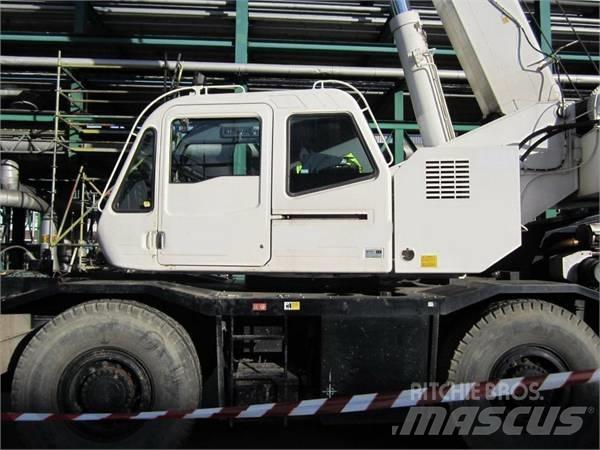 TADANO GR300EX Mobiilinosturit