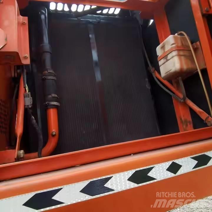 Doosan DH200LC-7 Telakaivukoneet