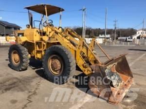 CAT 910 Pyöräkuormaajat