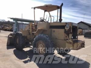 CAT 910 Pyöräkuormaajat