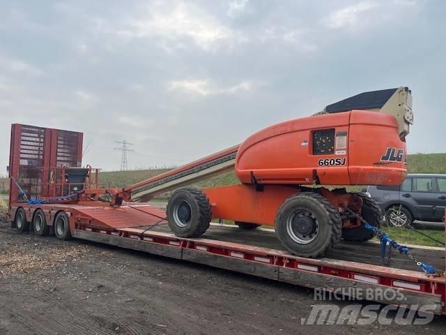 JLG 660 SJ Teleskooppipuominostimet