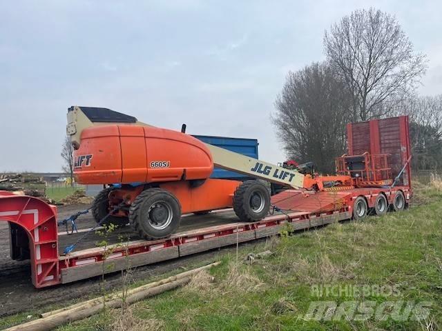 JLG 660 SJ Teleskooppipuominostimet