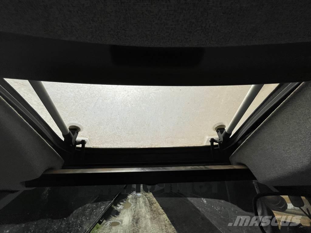 New Holland T6.180 Traktorit