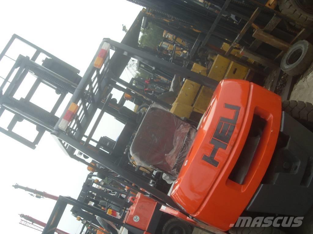 Heli FD 30 Dieseltrukit