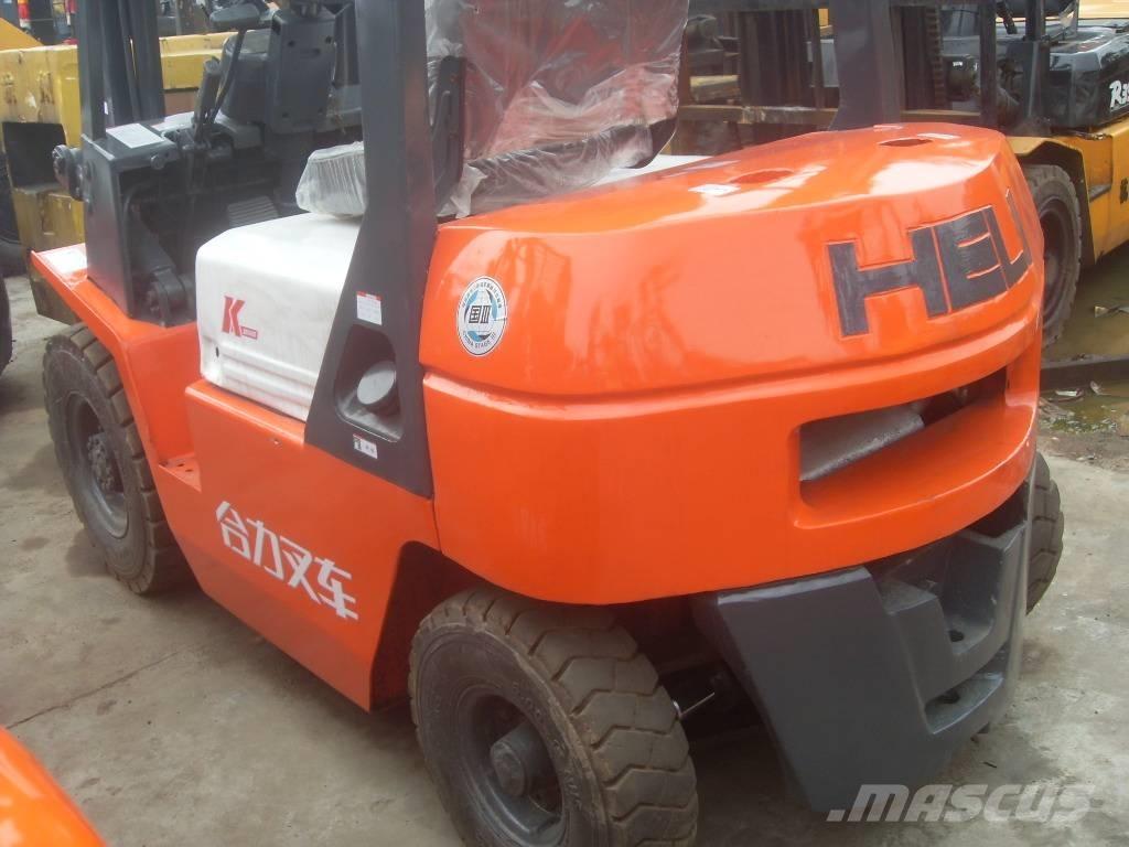 Heli FD 30 Dieseltrukit