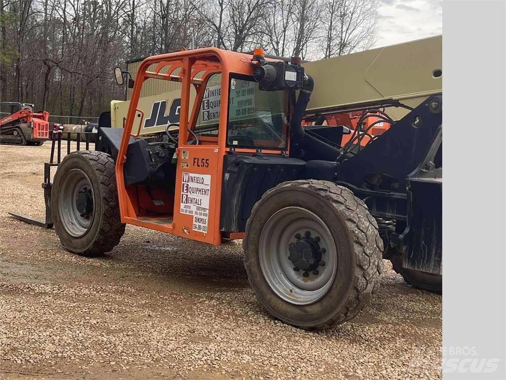 JLG G6-42A Kurottajat