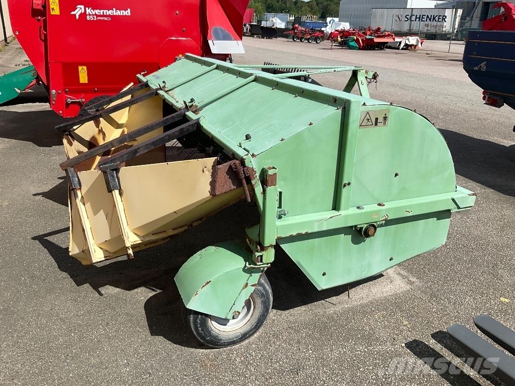 Elho TR 300 Pöyhimet ja haravat