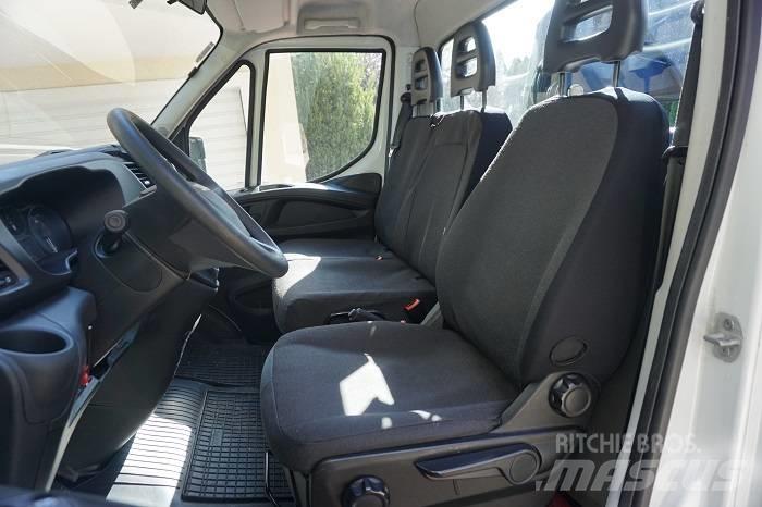 Cela DT25 Nostolava-autot