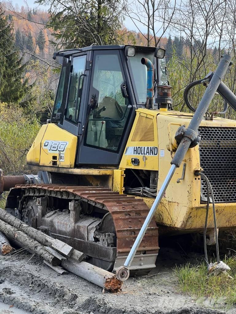 New Holland D 180 Moottorit