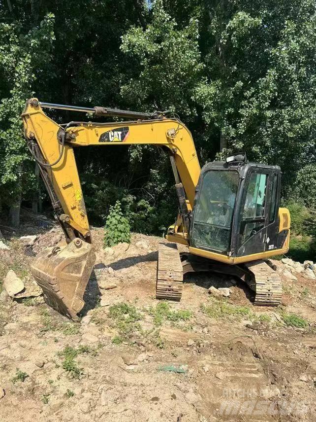 CAT 307 Telakaivukoneet
