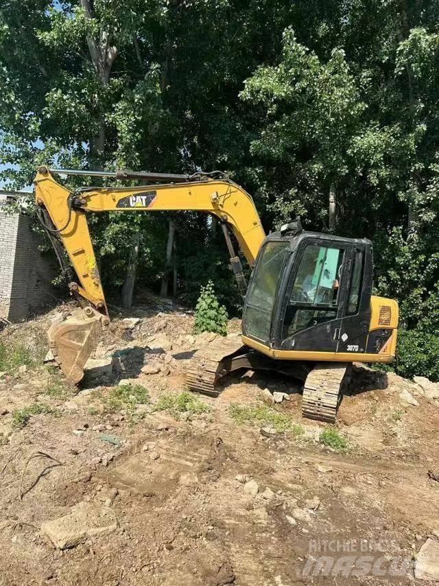 CAT 307 Telakaivukoneet