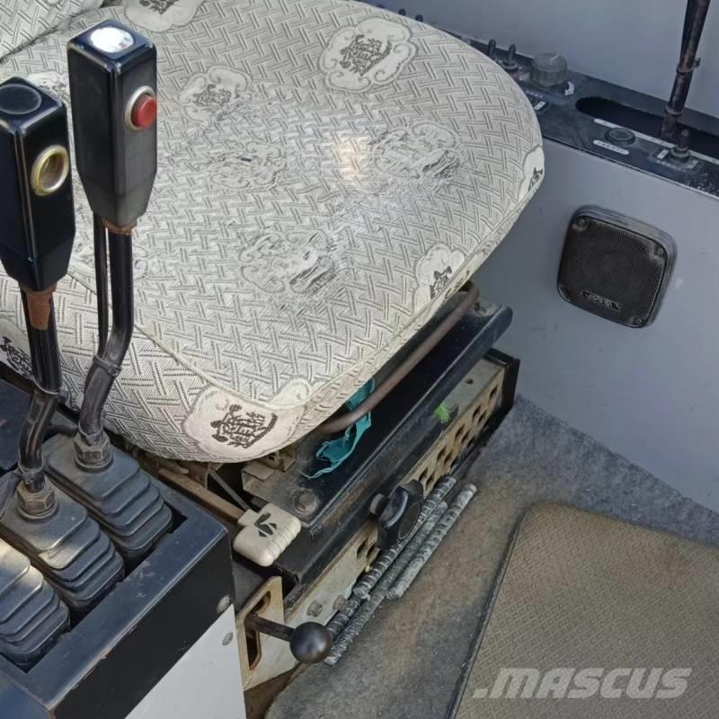 Hitachi SCX2500 Tela-alustaiset nosturit