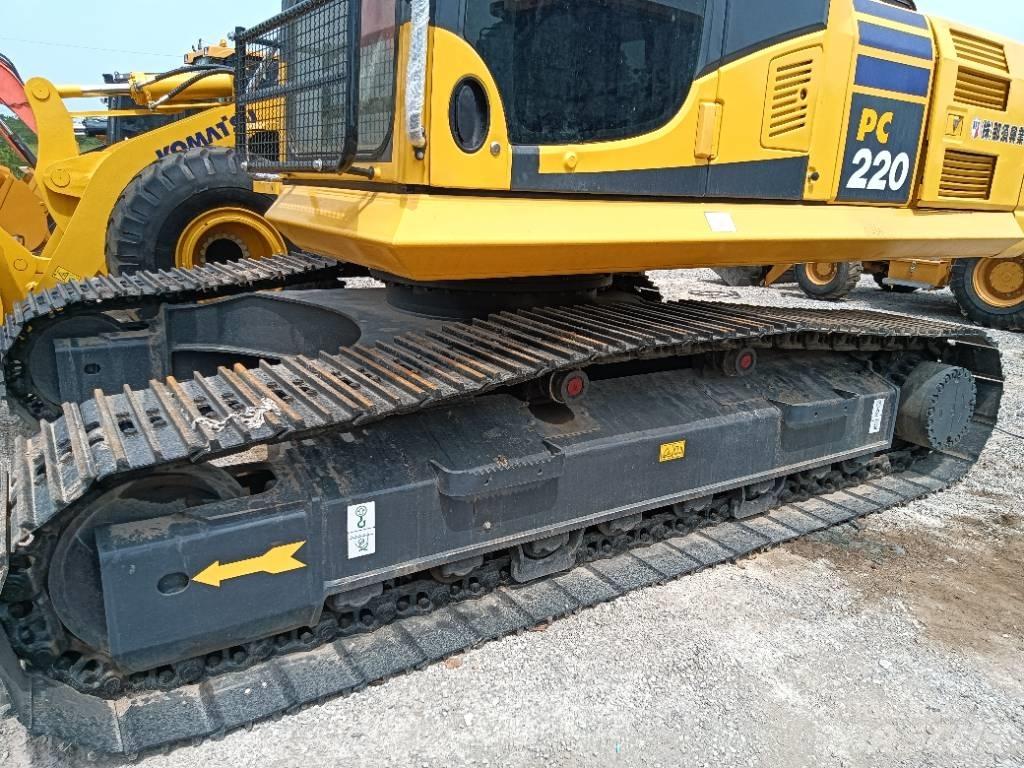 Komatsu PC 220-8 Telakaivukoneet