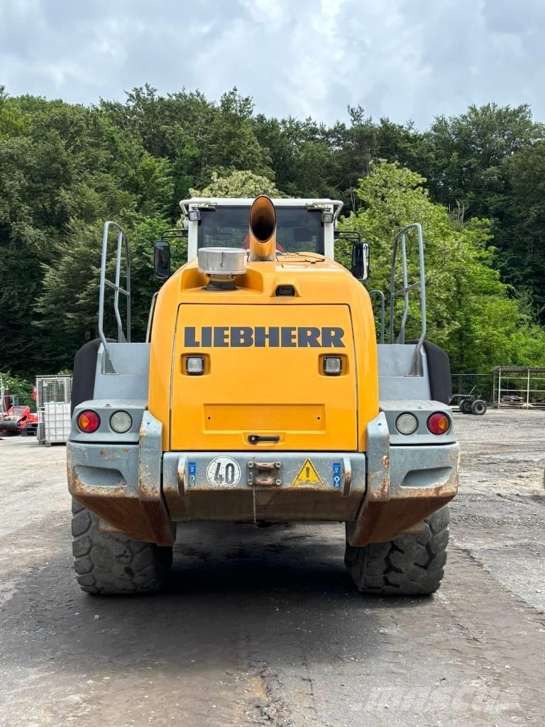 Liebherr L 576 Pyöräkuormaajat