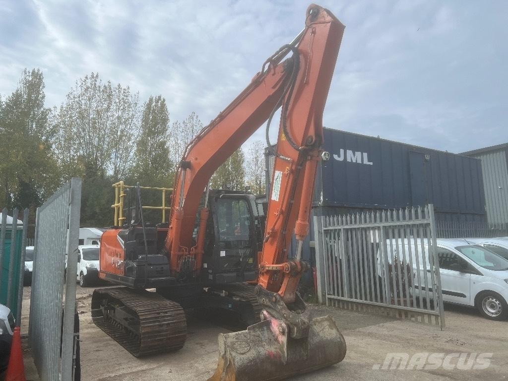 Hitachi zx130-7 Telakaivukoneet