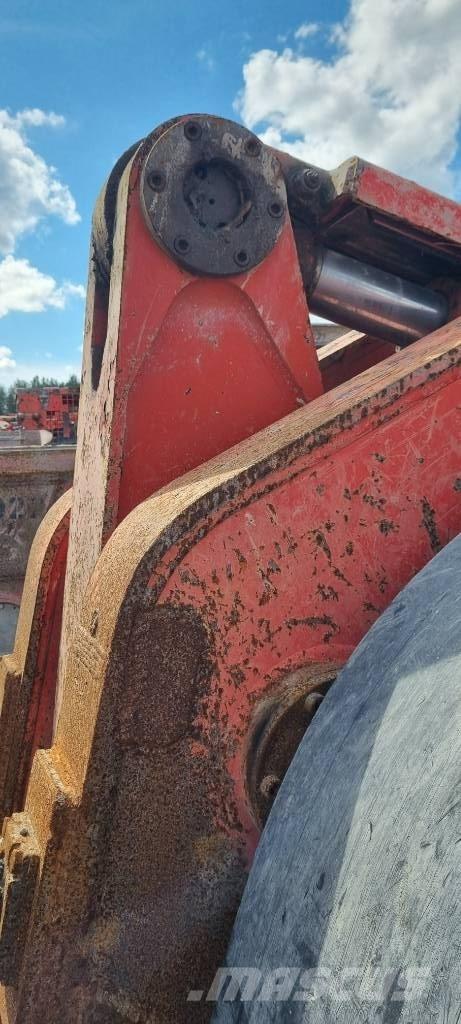 Sandvik LH 410 Maanalaiset lastauskoneet