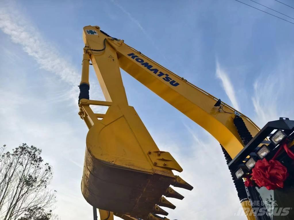 Komatsu PC240-8 Midikaivukoneet 7t - 12t