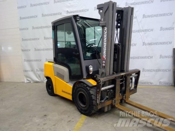 Jungheinrich DFG 430 Dieseltrukit