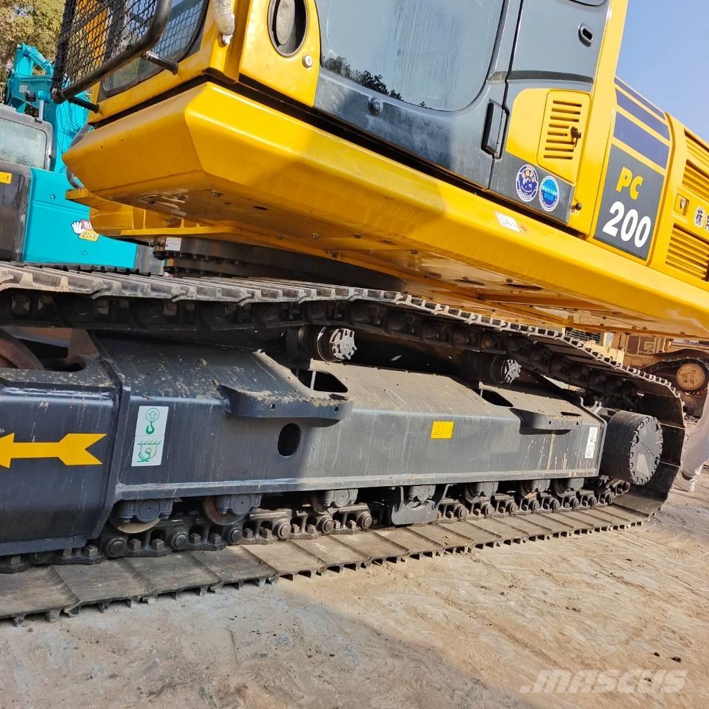 Komatsu PC 200-8 Telakaivukoneet