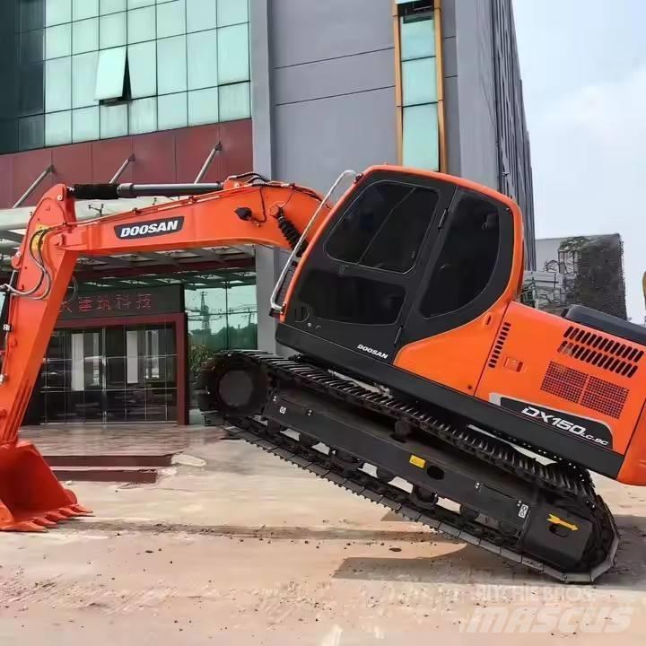Doosan DX150 Telakaivukoneet