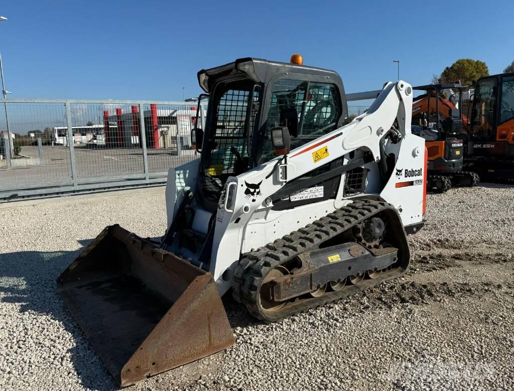 Bobcat T 590 Telakuormaajat