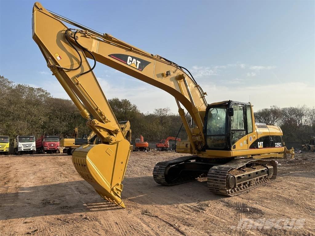 CAT 325C Telakaivukoneet