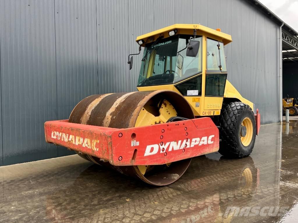 Dynapac CA302D Yksivalssijyrät