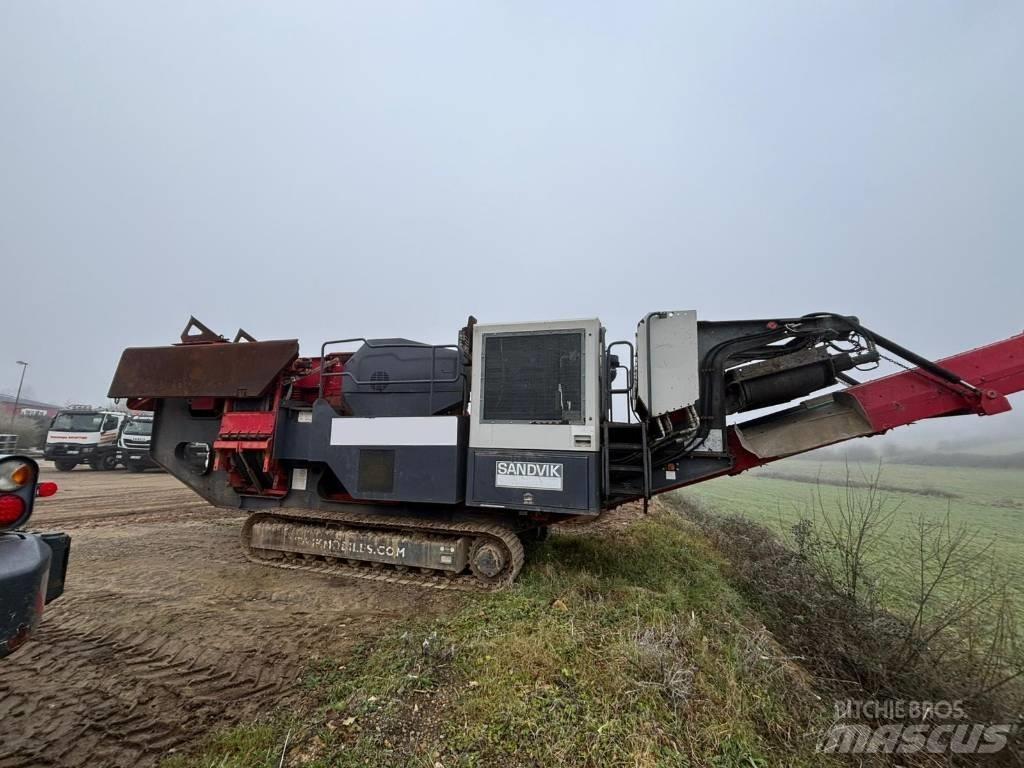Sandvik QJ 241 Mobiilimurskaimet