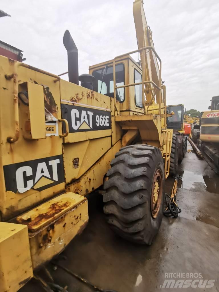 CAT 966E Pyöräkuormaajat