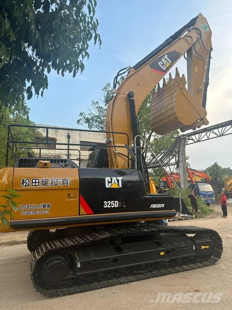 CAT 325D Telakaivukoneet