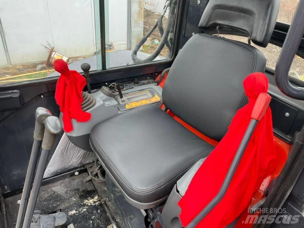 Kubota U 35 Telakaivukoneet