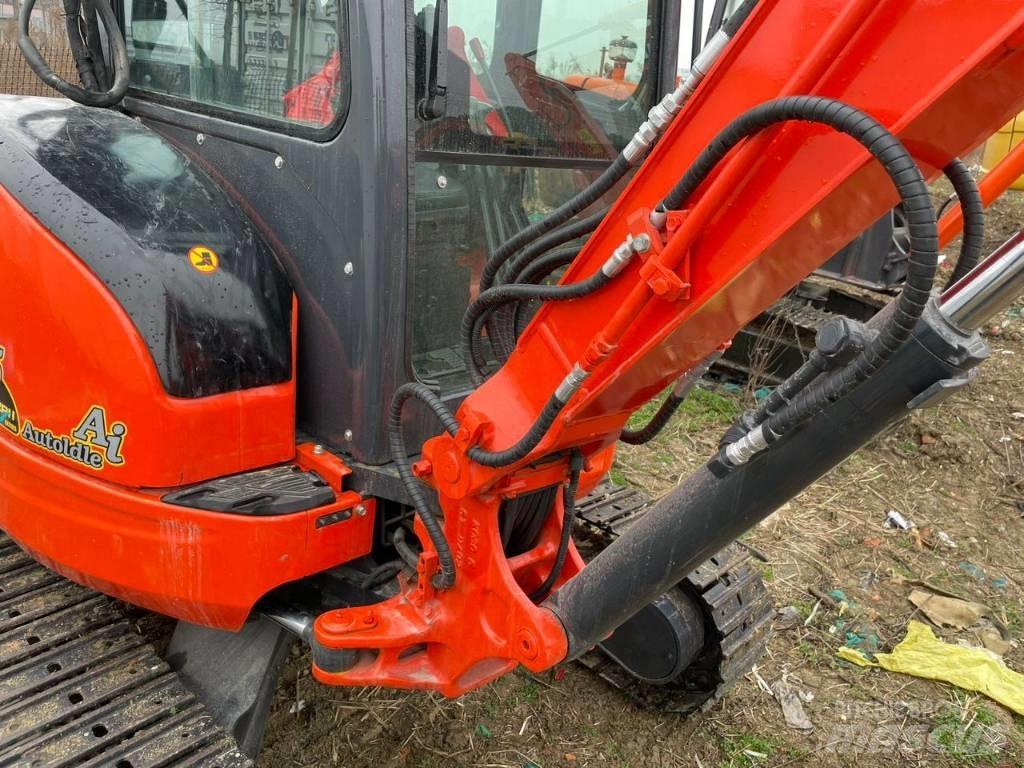 Kubota U 35 Telakaivukoneet