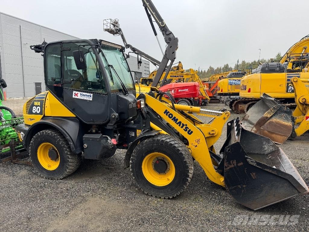 Komatsu WA 80-6 Pyöräkuormaajat