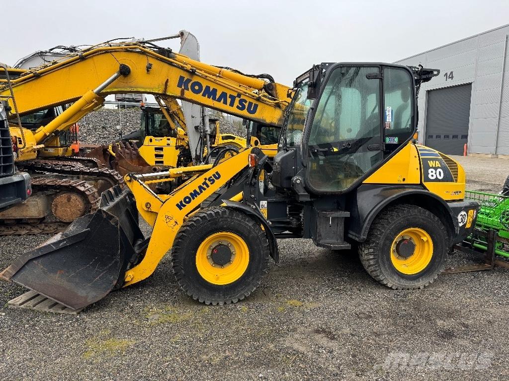 Komatsu WA 80-6 Pyöräkuormaajat
