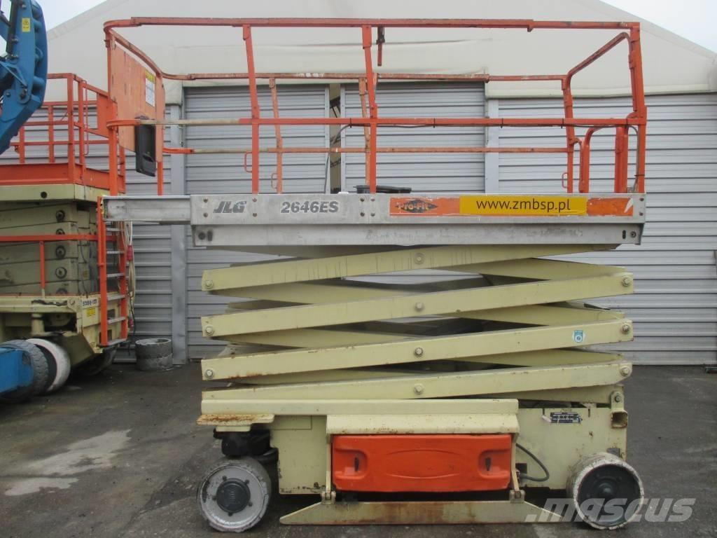 JLG 2646 ES Saksilavat