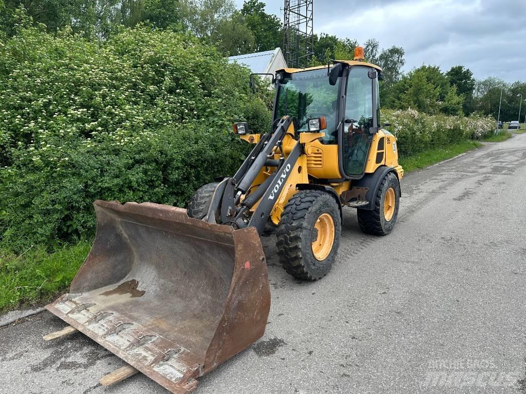 Volvo L 25 F Pyöräkuormaajat