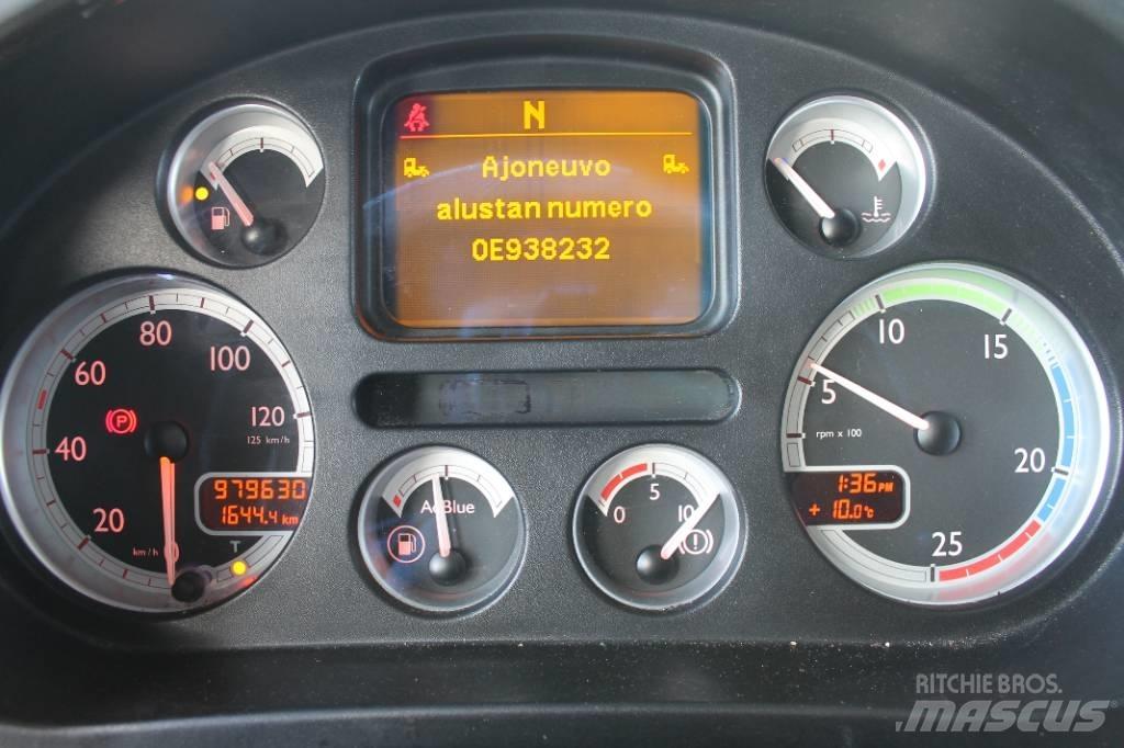 DAF XF105.460 Vetopöytäautot