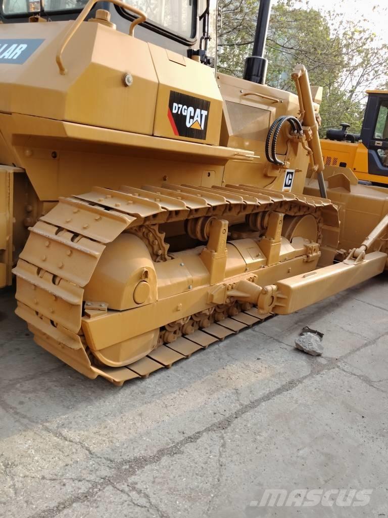 CAT D 7 G Telaketjupuskutraktorit