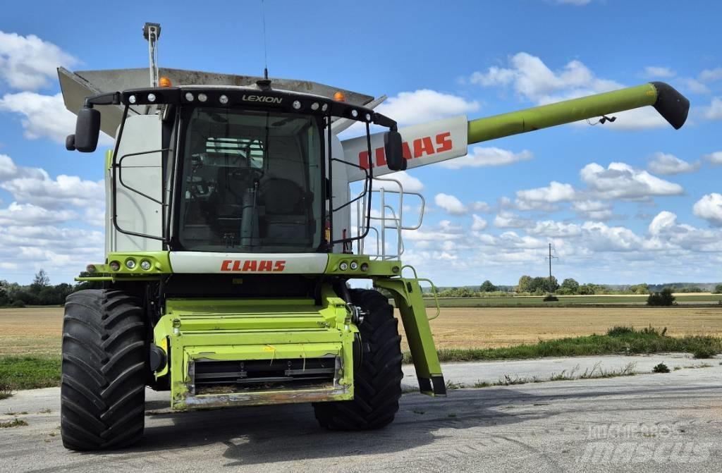 CLAAS Lexion 670 Leikkuupuimurit