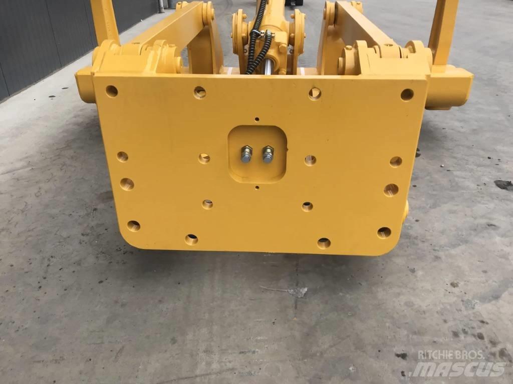 Komatsu D65 Repijät