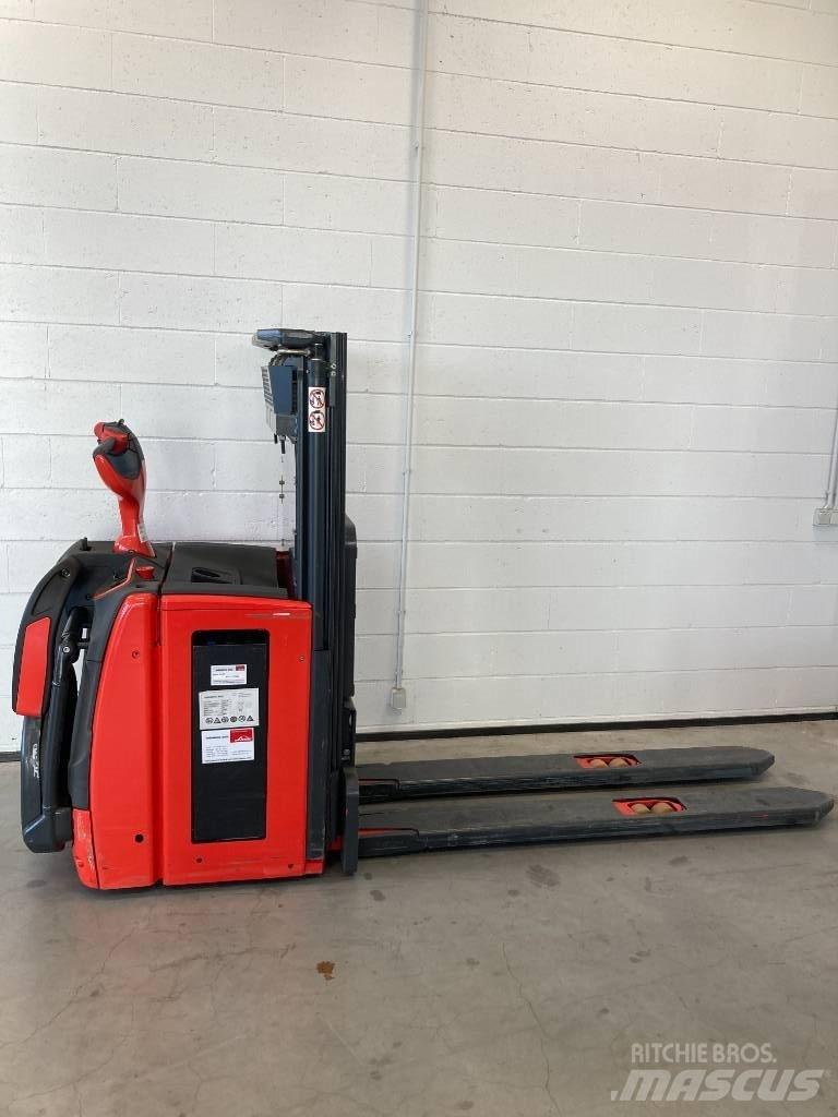 Linde L14AP/1173 Ajettavat pinoamisvaunut