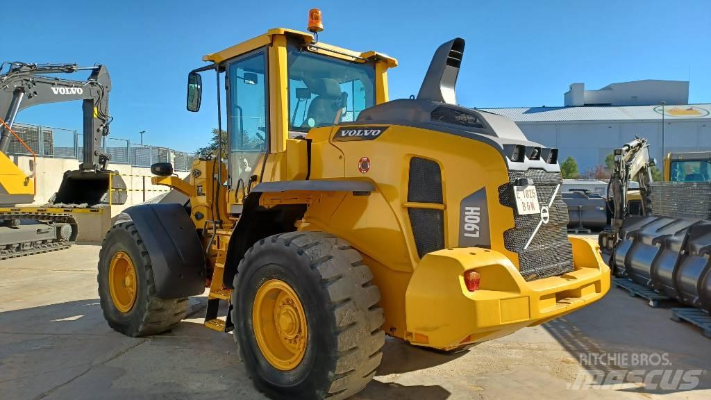 Volvo L 90 H Pyöräkuormaajat