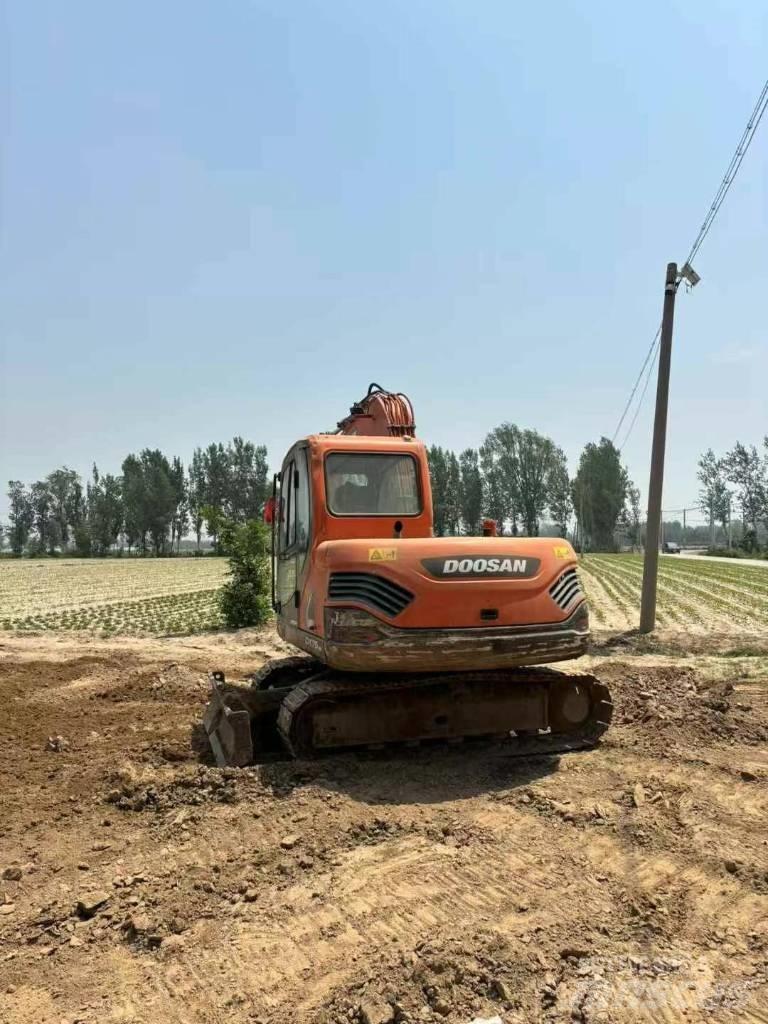 Doosan DX 75-9 Telakaivukoneet